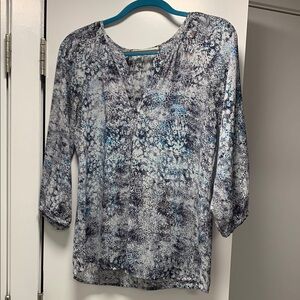 Women's Blue and Gray Top